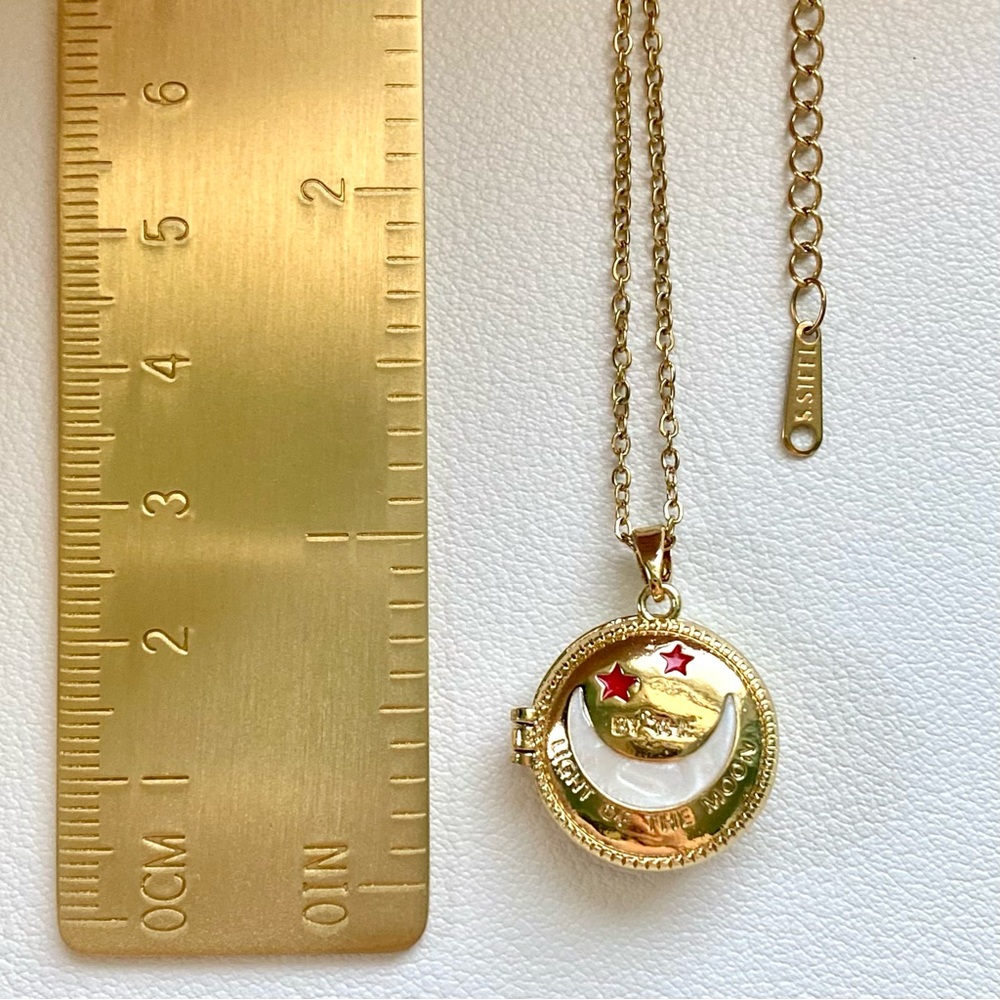 Gold Moon & Star Locket Necklace with Red star - Picture 3 of 4